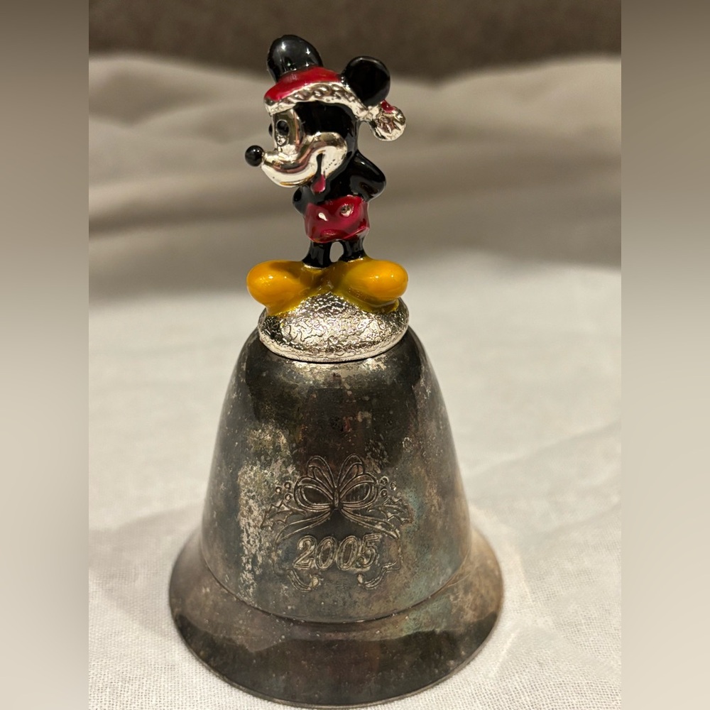 Mickey Mouse Disney silver Plated Bell.Wind up Music.Works.Engraved 2005 Lenox